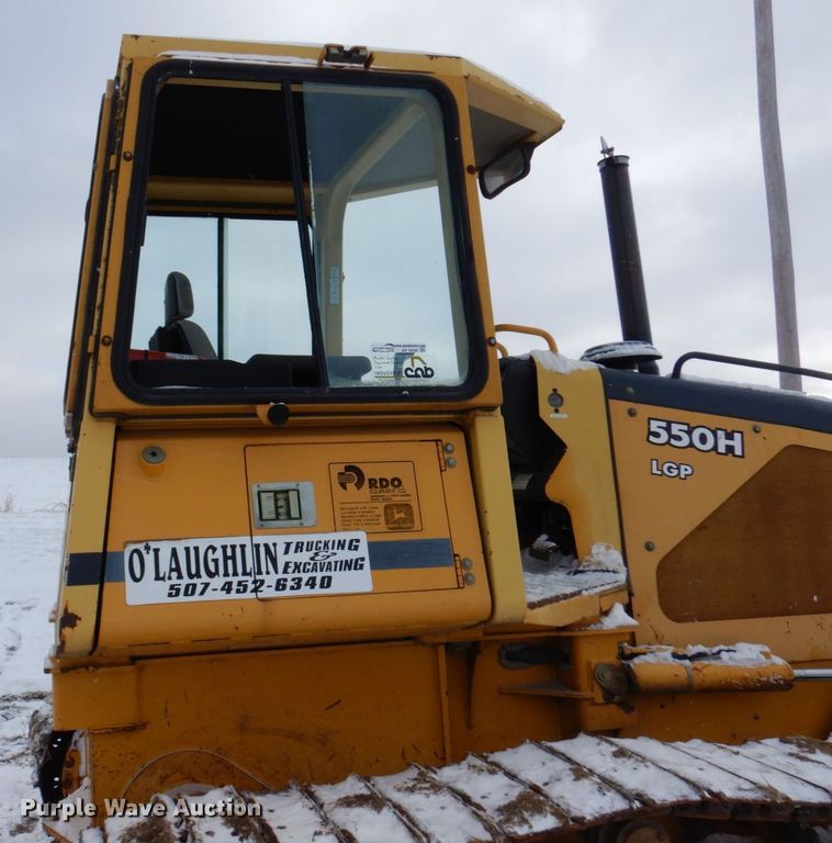 image for item AF9430 2001 John Deere 550H LGP  dozer