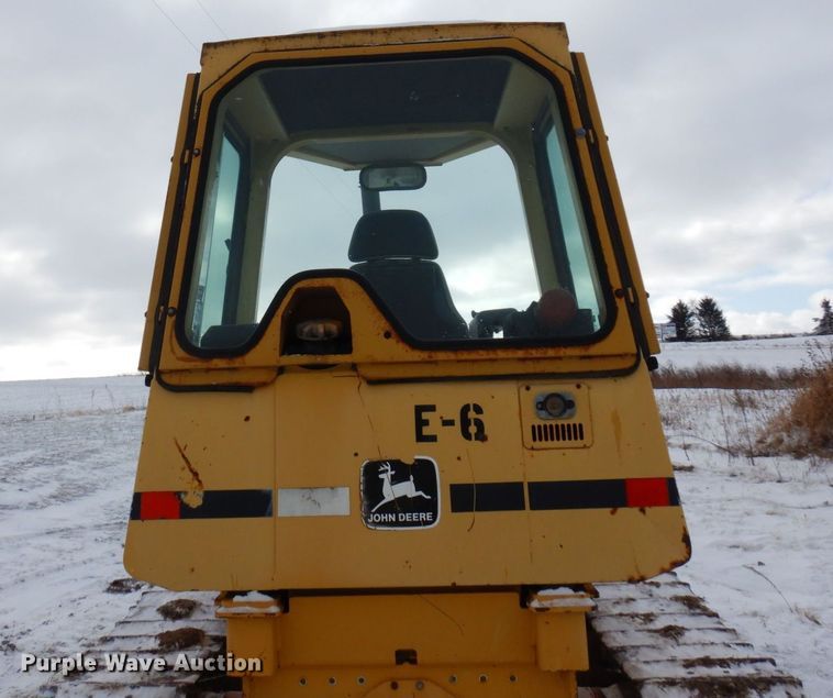 image for item AF9430 2001 John Deere 550H LGP  dozer