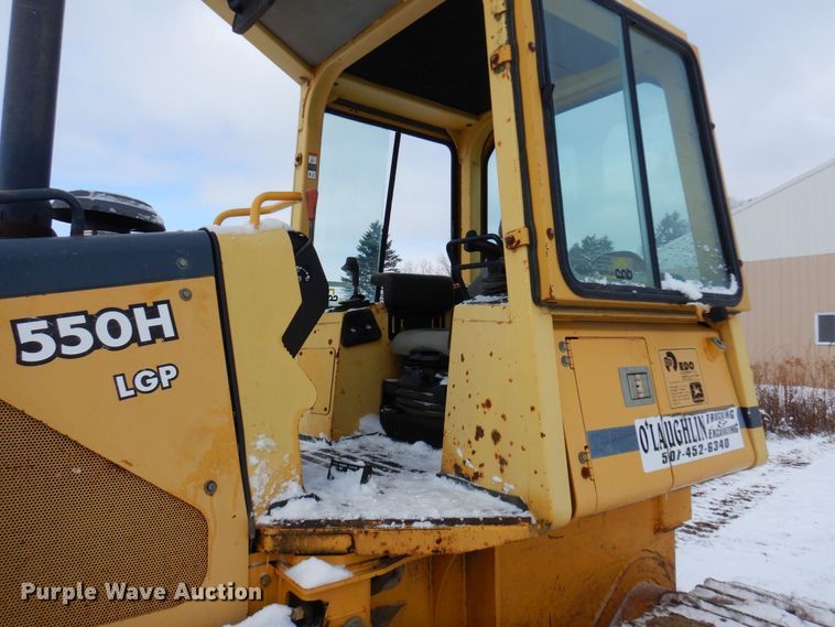 image for item AF9430 2001 John Deere 550H LGP  dozer