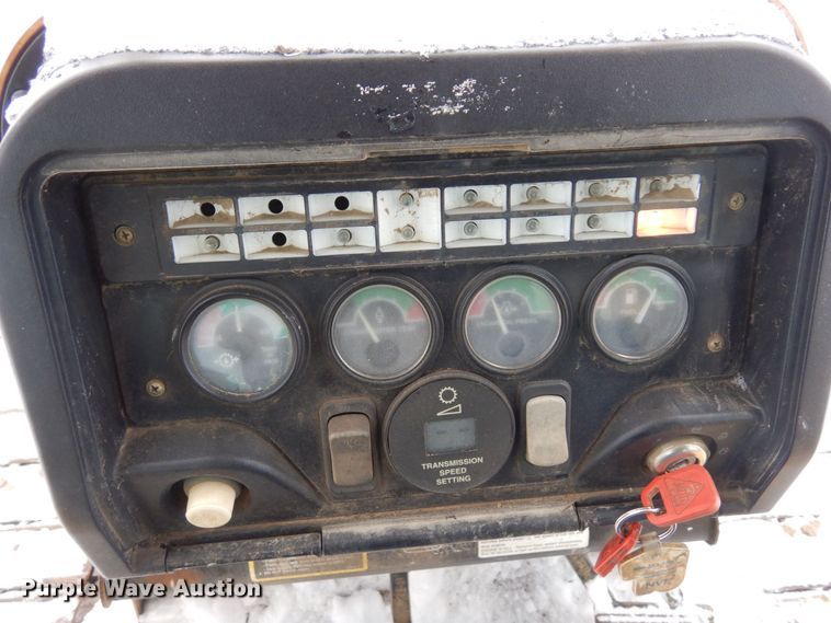 image for item AF9430 2001 John Deere 550H LGP  dozer