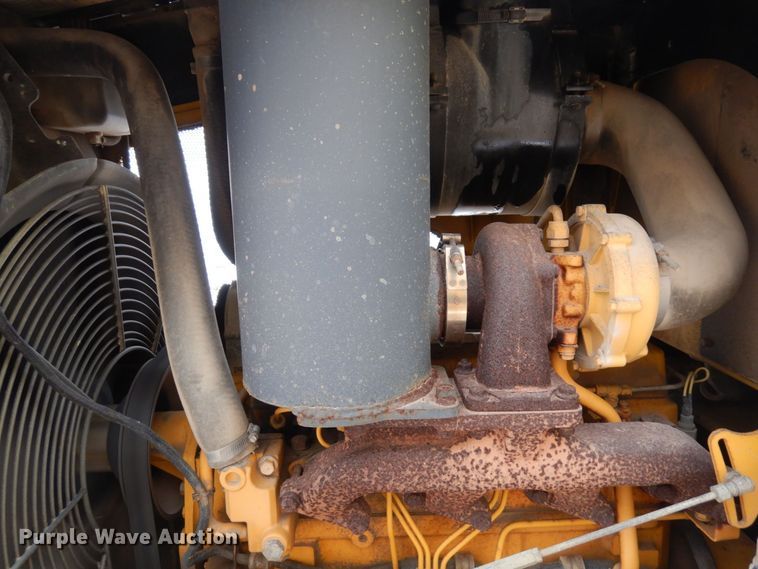 image for item AF9430 2001 John Deere 550H LGP  dozer