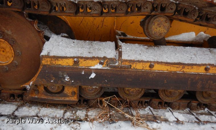 image for item AF9430 2001 John Deere 550H LGP  dozer