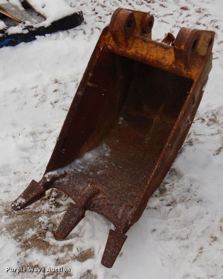 image for item AF9431 17"W excavator bucket