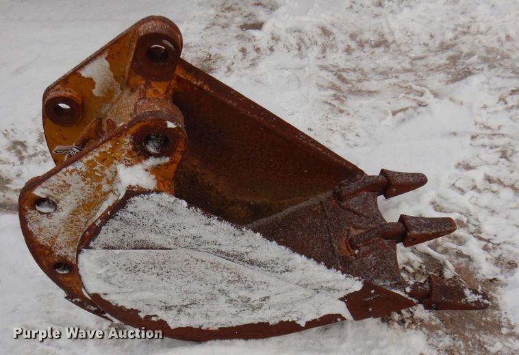 image for item AF9431 17"W excavator bucket