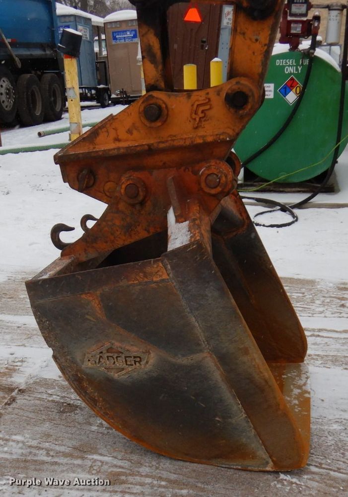 image for item AF9435 2006 Case CX75SR  excavator