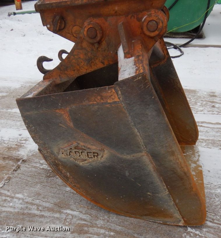 image for item AF9435 2006 Case CX75SR  excavator
