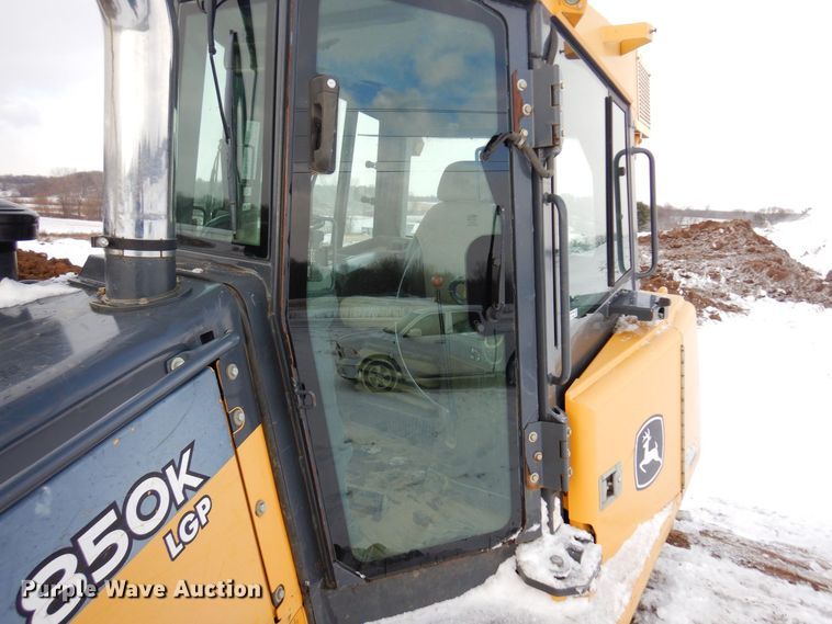image for item AF9436 2012 John Deere 850K LGP  dozer