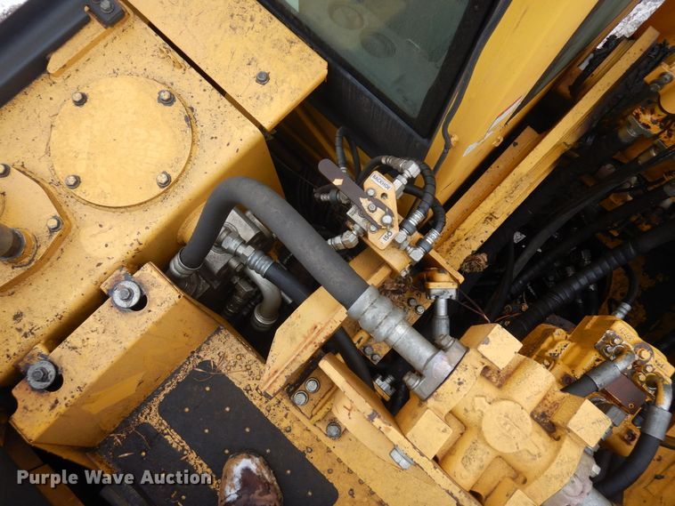 image for item AF9437 2013 Komatsu PC490LC-10  excavator