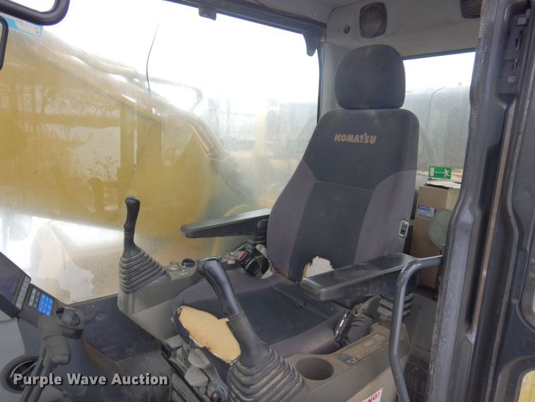 image for item AF9437 2013 Komatsu PC490LC-10  excavator