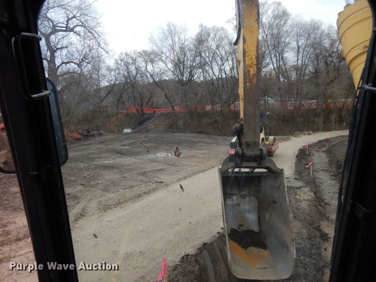 image for item AF9449 2011 Komatsu PC350LC-8  excavator