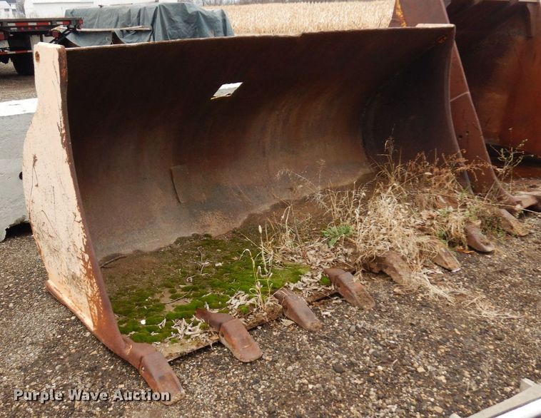 image for item AF9452 102" W wheel loader bucket