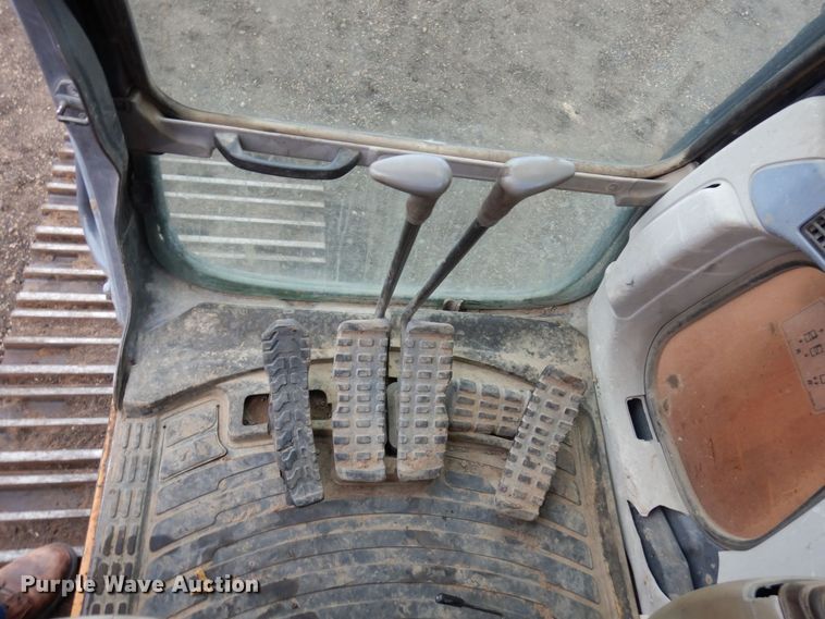 image for item AF9458 2003 Case CX290  excavator