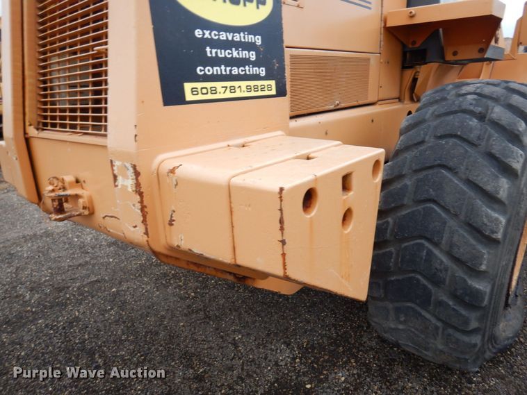 image for item AF9460 1998 Case 821B  wheel loader