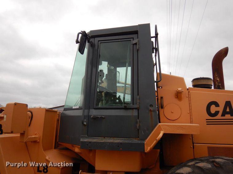 image for item AF9460 1998 Case 821B  wheel loader