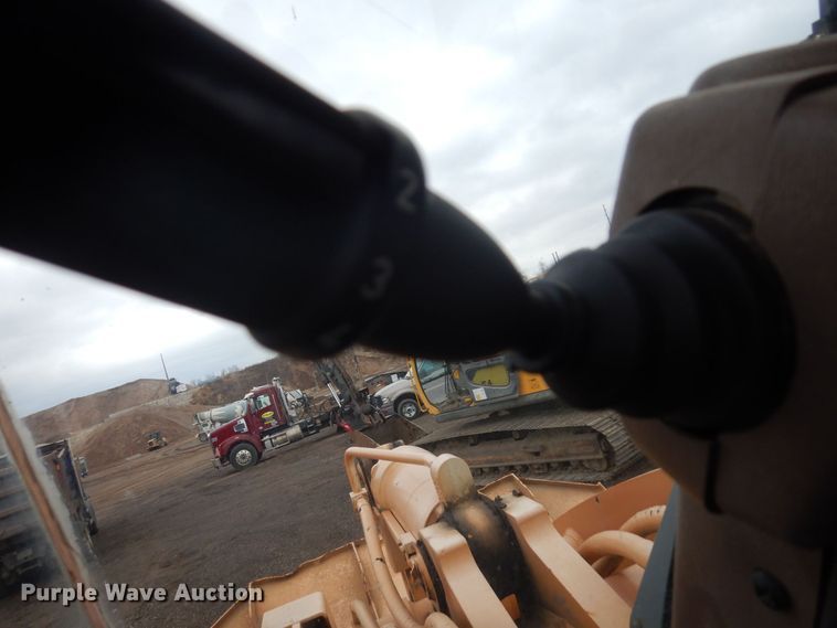 image for item AF9460 1998 Case 821B  wheel loader