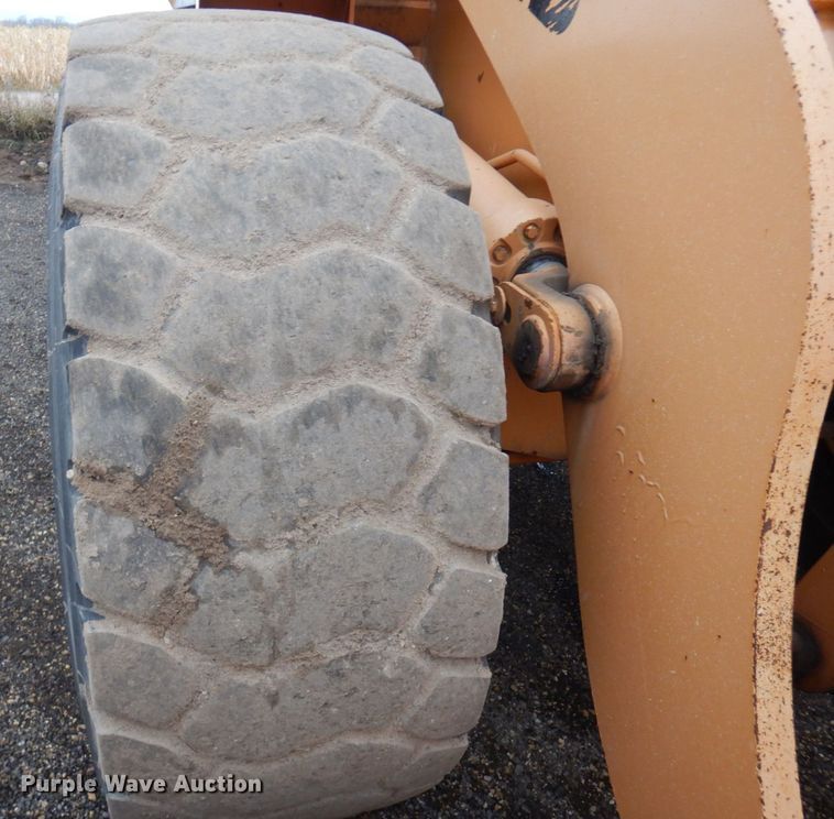 image for item AF9460 1998 Case 821B  wheel loader