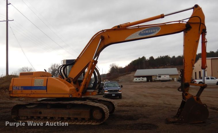 image for item AF9463 1994 Samsung SE210LC  excavator