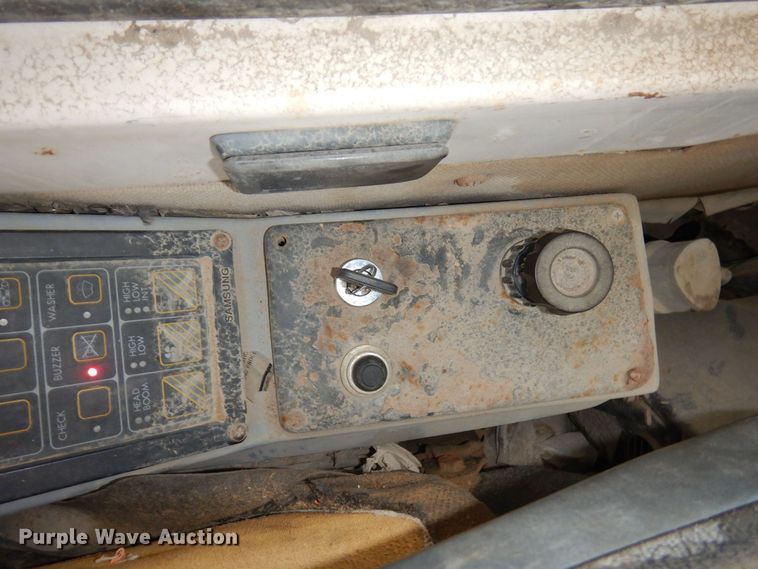 image for item AF9463 1994 Samsung SE210LC  excavator