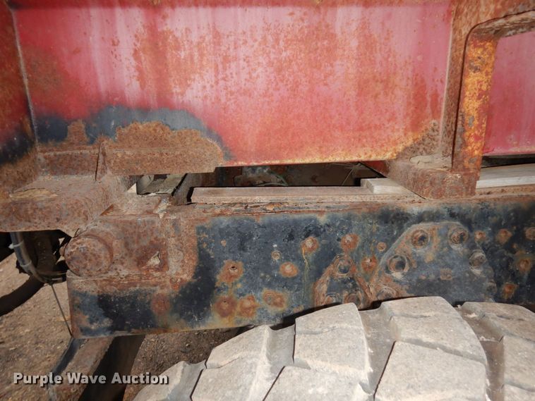 image for item AF9465 1979 Ford 9000  dump truck