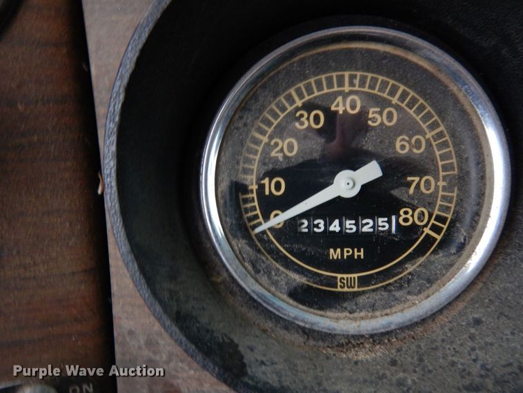 image for item AF9465 1979 Ford 9000  dump truck