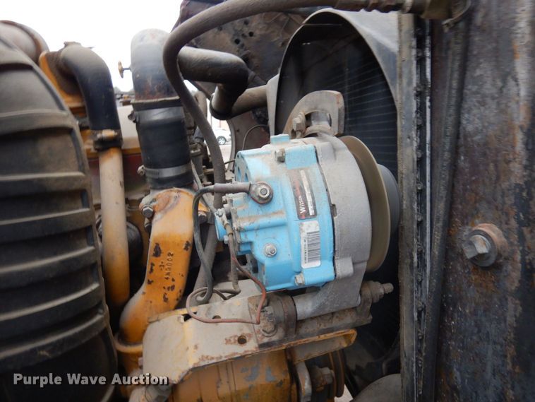 image for item AF9465 1979 Ford 9000  dump truck