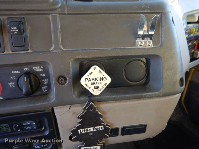 image for item DF8215 2006 Sterling  dump truck