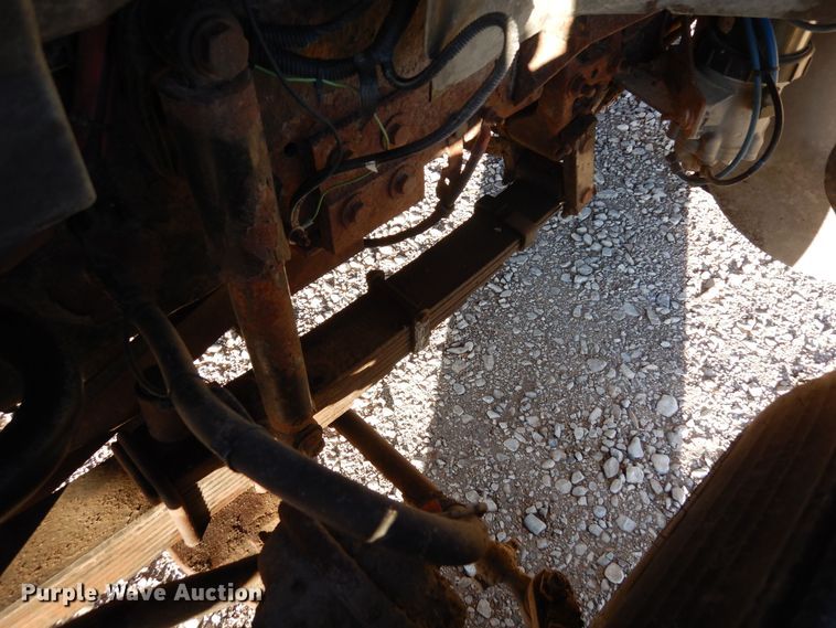 image for item DF8215 2006 Sterling  dump truck