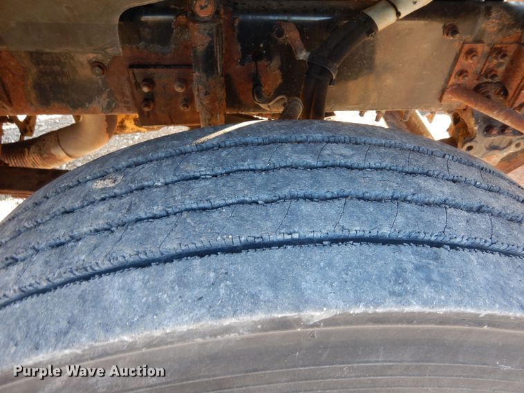 image for item DF8215 2006 Sterling  dump truck