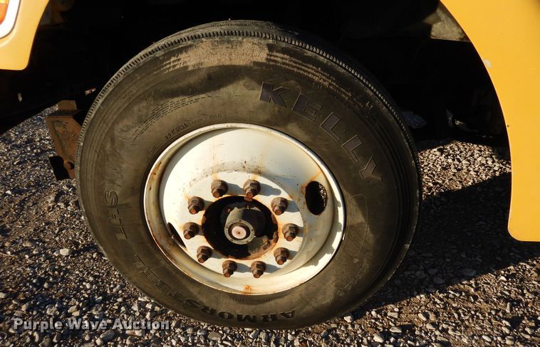 image for item DF8215 2006 Sterling  dump truck