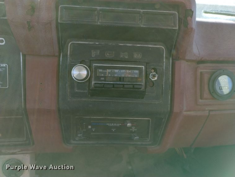 image for item DF8225 1981 Ford F800  utility / service truck with reel carrier