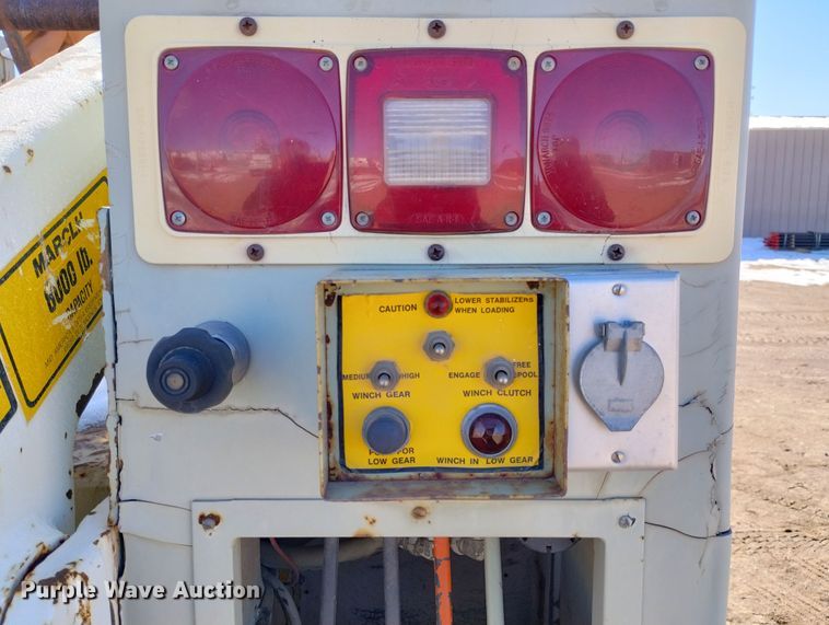 image for item DF8225 1981 Ford F800  utility / service truck with reel carrier