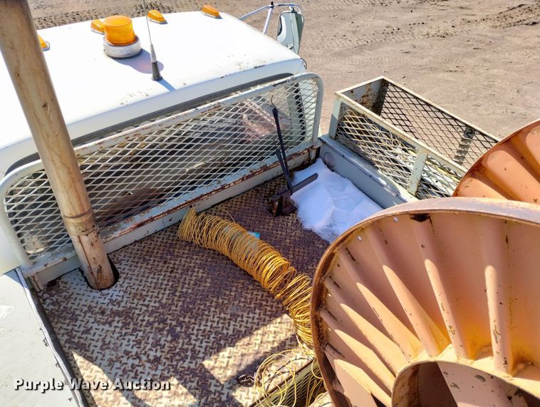 image for item DF8225 1981 Ford F800  utility / service truck with reel carrier