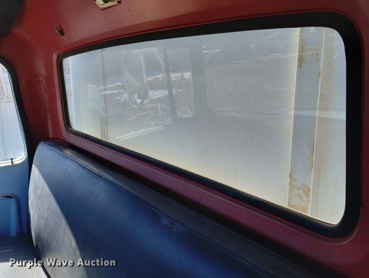 image for item DF8226 1976 Ford 8000  sewer rodder truck