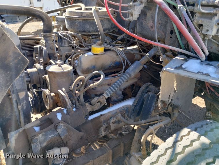 image for item DF8226 1976 Ford 8000  sewer rodder truck