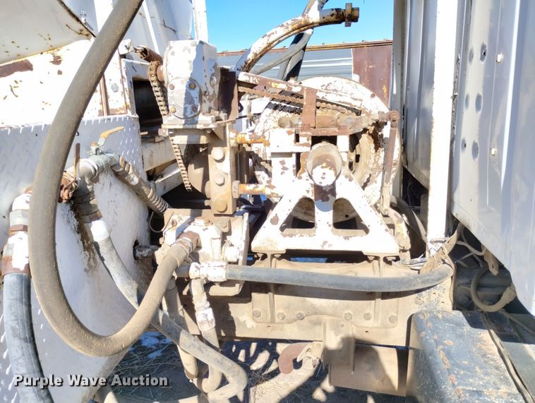 image for item DF8226 1976 Ford 8000  sewer rodder truck