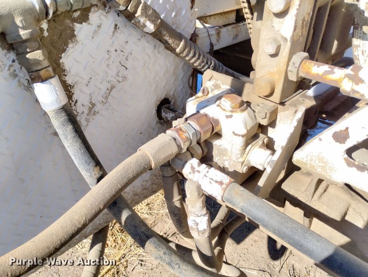 image for item DF8226 1976 Ford 8000  sewer rodder truck