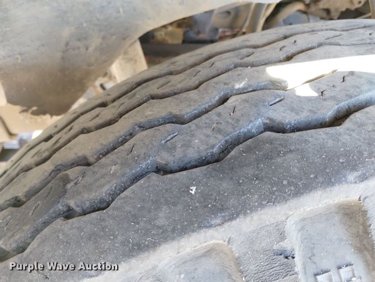 image for item DF8226 1976 Ford 8000  sewer rodder truck