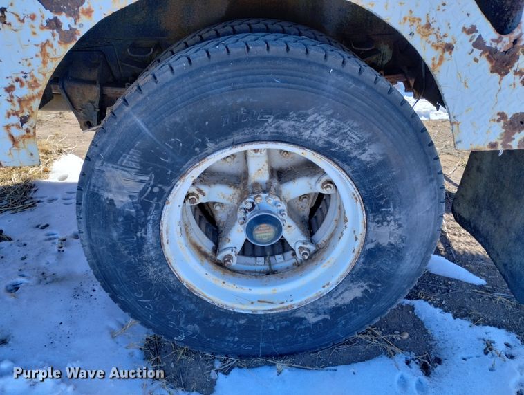 image for item DF8226 1976 Ford 8000  sewer rodder truck