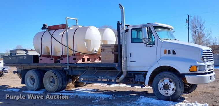 image for item DF8228 2002 Sterling L-Line  flatbed truck