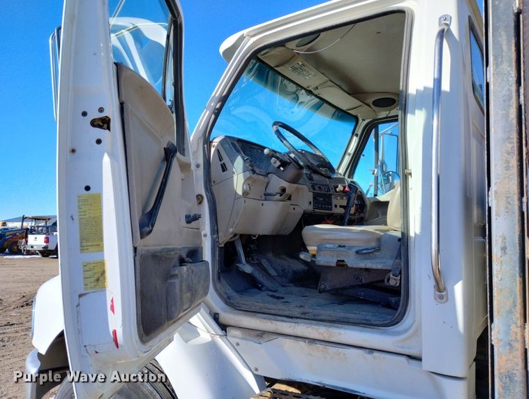 image for item DF8228 2002 Sterling L-Line  flatbed truck