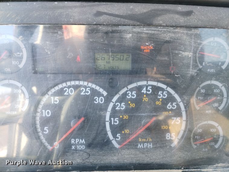 image for item DF8228 2002 Sterling L-Line  flatbed truck