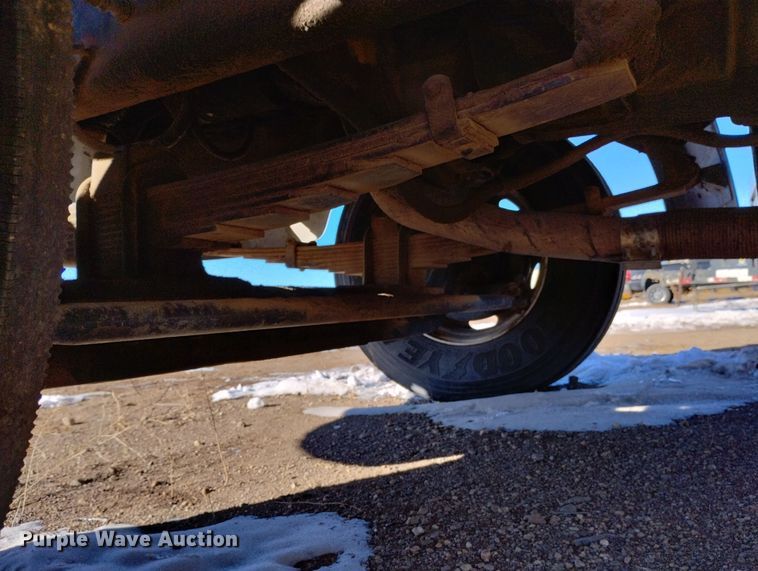 image for item DF8228 2002 Sterling L-Line  flatbed truck