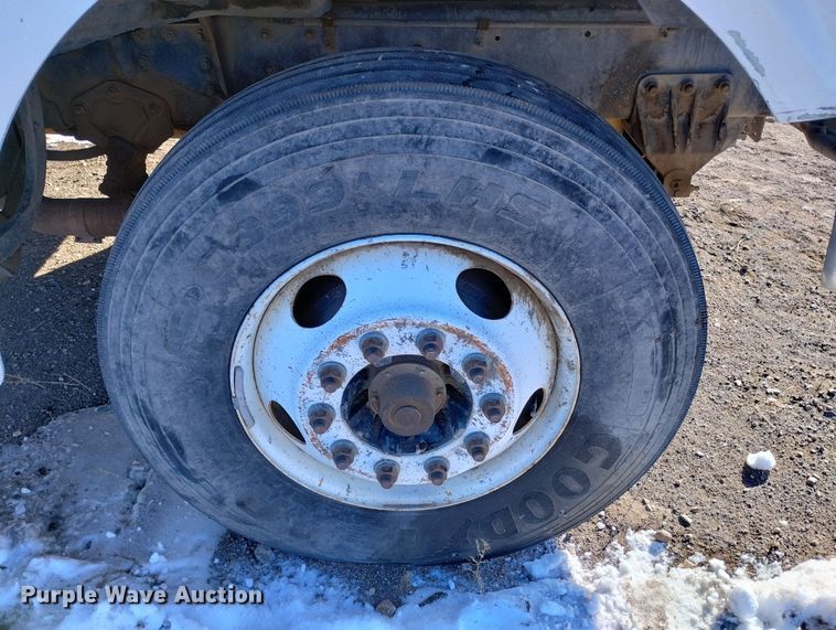 image for item DF8228 2002 Sterling L-Line  flatbed truck