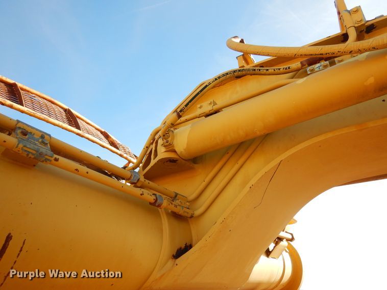 image for item DF8254 2000 Caterpillar 615C elevating scraper