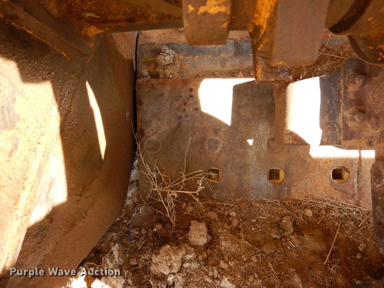 image for item DF8254 2000 Caterpillar 615C elevating scraper