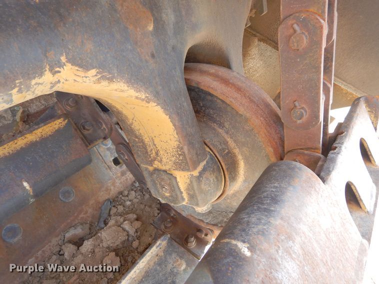 image for item DF8254 2000 Caterpillar 615C elevating scraper