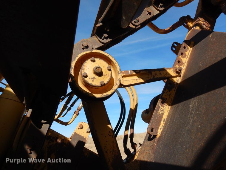 image for item DF8254 2000 Caterpillar 615C elevating scraper