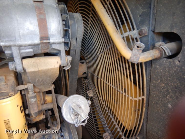 image for item DF8254 2000 Caterpillar 615C elevating scraper