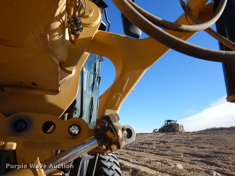 image for item DF8255 2008 Caterpillar 140M VHP Plus  motor grader