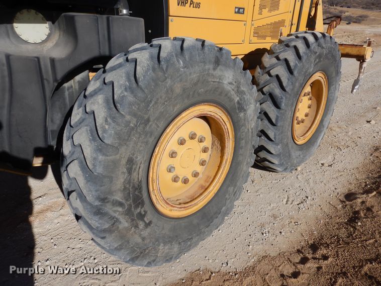 image for item DF8255 2008 Caterpillar 140M VHP Plus  motor grader